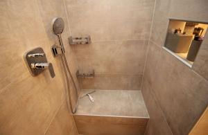 Bild zeigt Dusche